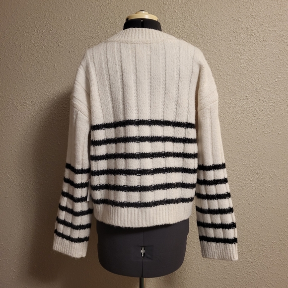 NWT Lucky Black & White Striped Button-Up Knit Cardigan Size Large - Picture 3 of 9